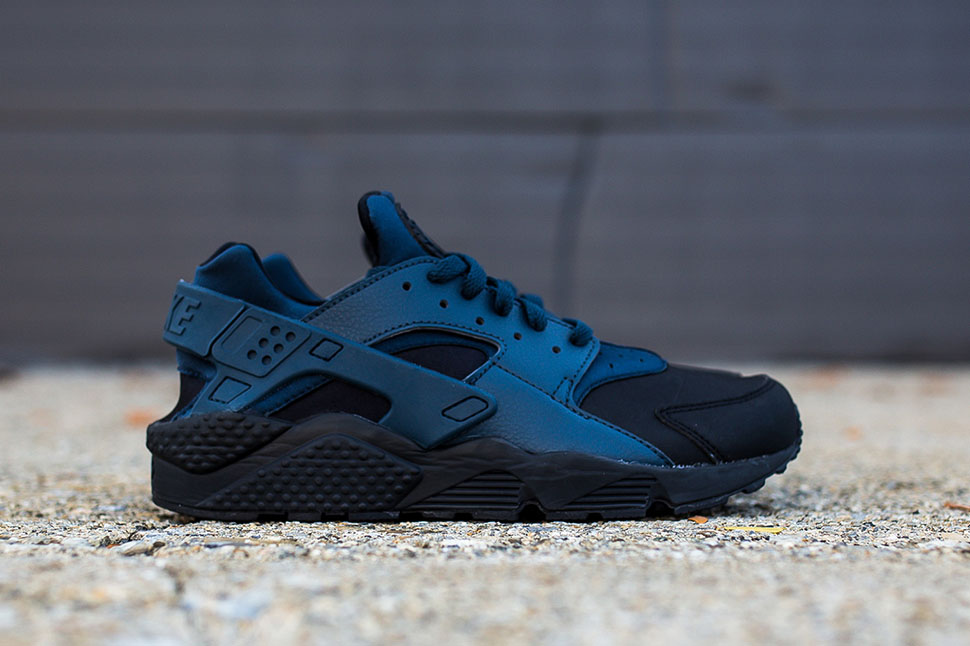 nike noir et bleu