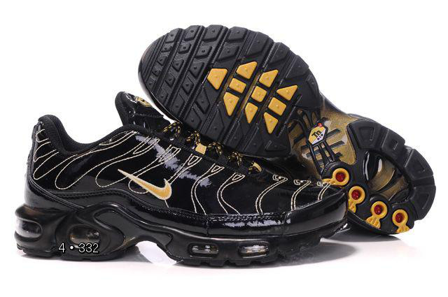 nike tn burberry